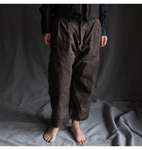 Cssic French work pants with natural dyed buttons